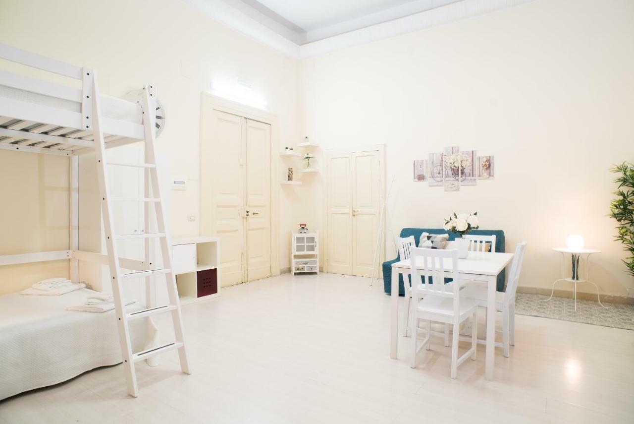 Апартаменти Casa Napoletana - Alighieri Неаполь Екстер'єр фото